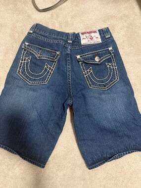 True Religion Joey Super T Denim Shorts Jorts Size 36